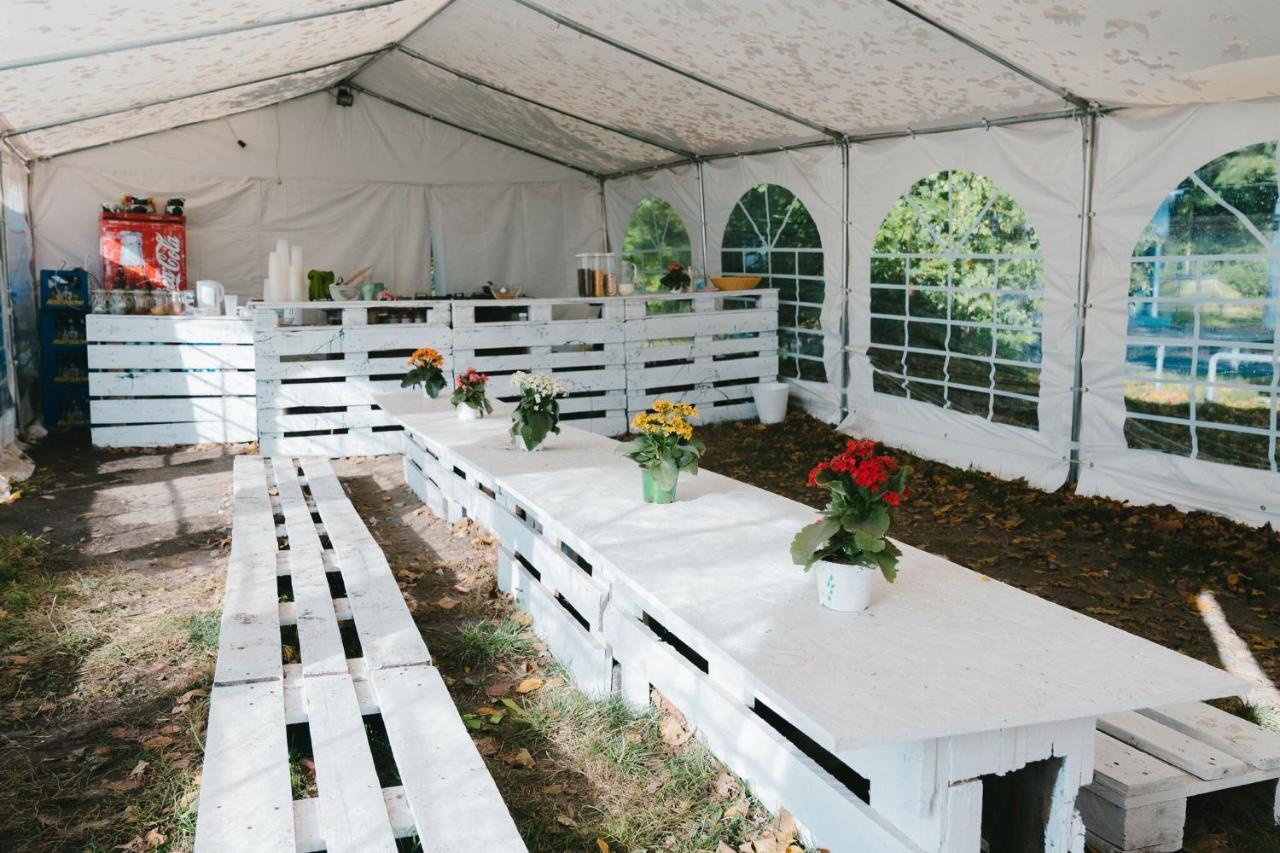 Munich Oktoberfest Glamping Hotel ภายนอก รูปภาพ